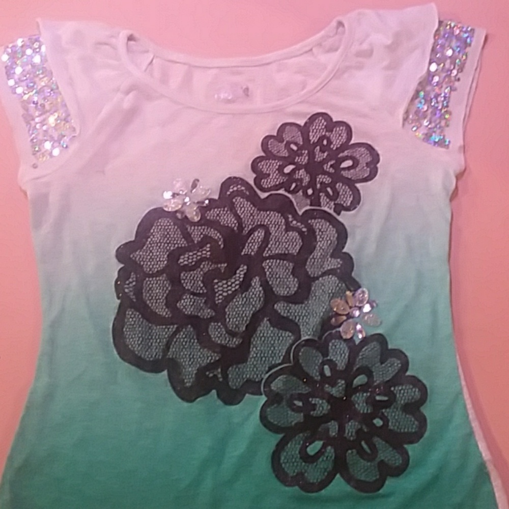 Justice shirt size 8